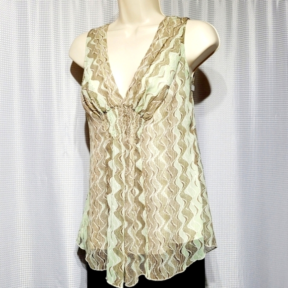 Jonathan Martin Taupe & Green Double Layered Top (L) - Picture 3 of 8